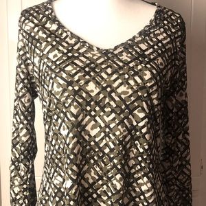 Dana Buchman blouse